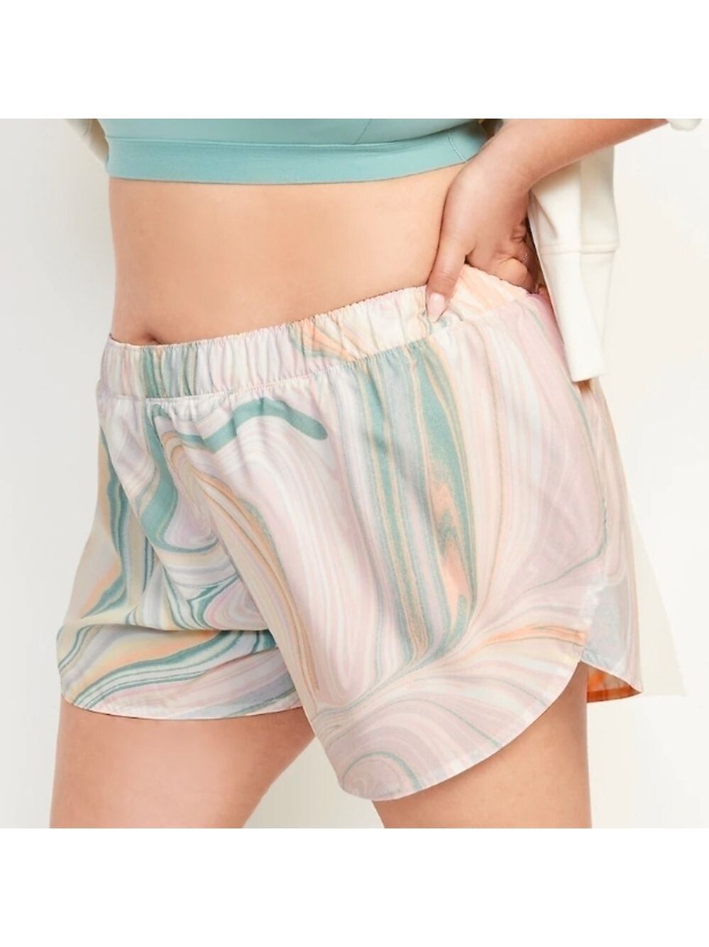 4X - Old Navy | Mid-Rise StretchTech Dolphin-Hem Run Shorts -- 3-inch